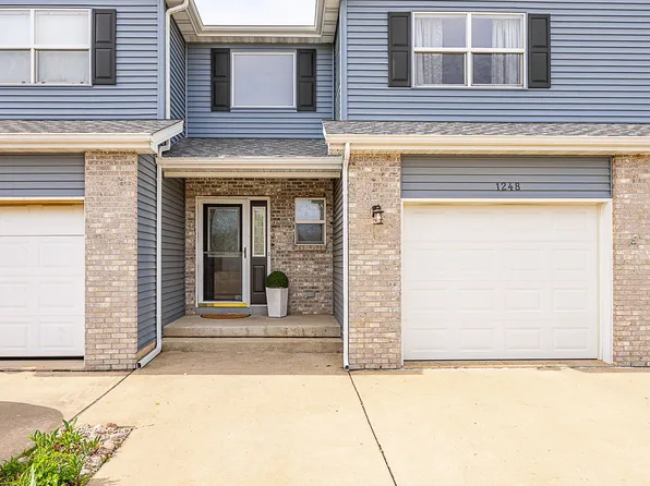 1248 E Arnold St, Sandwich, IL 60548