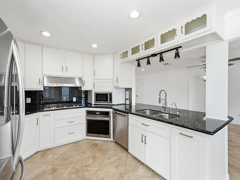 5362 Kyla Cir — Photo 26
