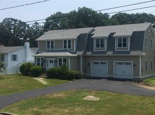 48 Quarry Rd, Waterford, CT 06385