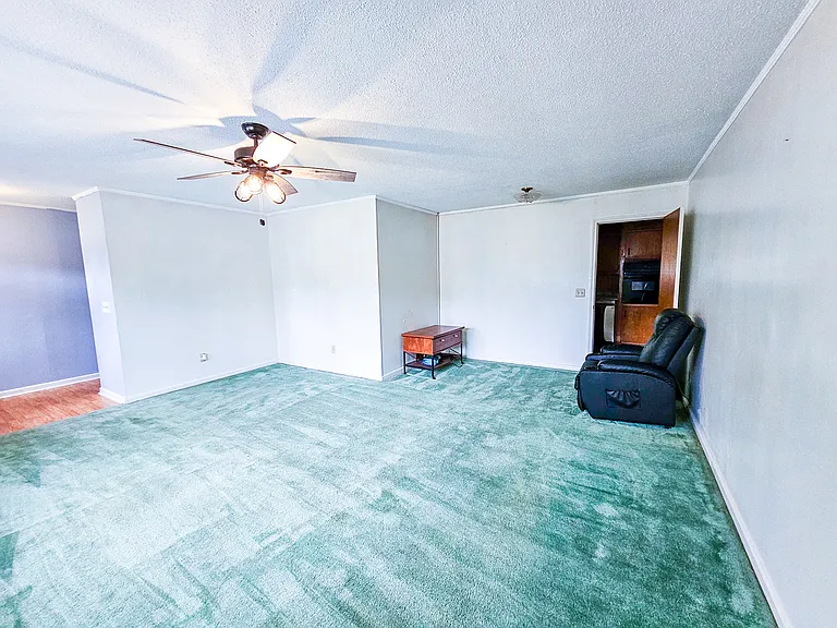 213 Otis Rd — Photo 19