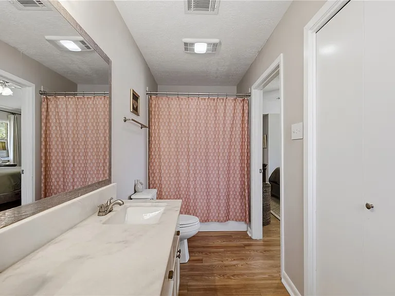 3821 Brighton Dr — Photo 13
