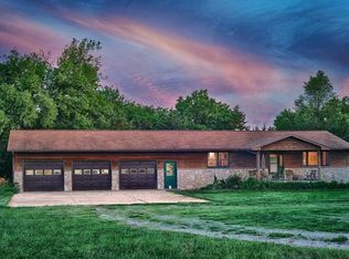 7529 Curtis Creek Rd, Junction City, KS 66441