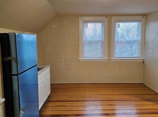 30 Maple St #3, New Haven, CT 06511