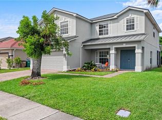 2024 Cape Heather Cir, Cape Coral, FL 33991