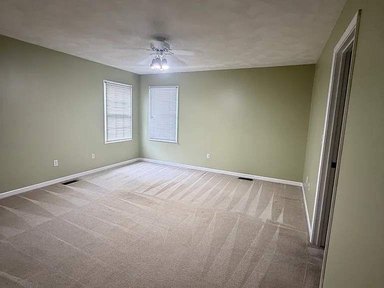 1926 Montana Dr — Photo 10