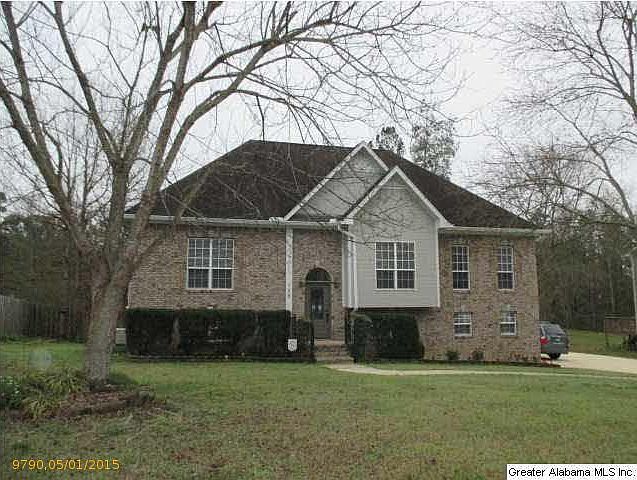 1st image of 126 Woodbury Dr