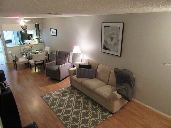 2nd image of 3110 Enclave Ct