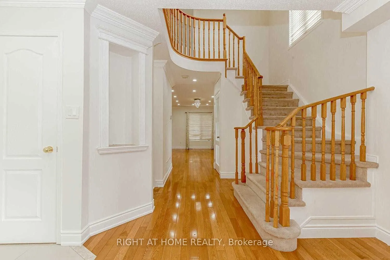 4 bed, $3,450 — Photo 4