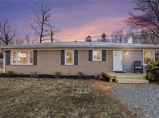 122 Old Fisher Ferry Rd, Thomasville, NC 27360