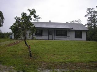 891 6th St SE, Naples, FL 34117