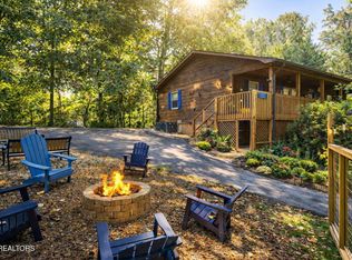 1001 Sunrise Blvd, Sevierville, TN 37862