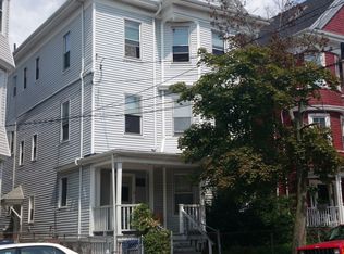 76 Calumet St, Roxbury, MA 02120