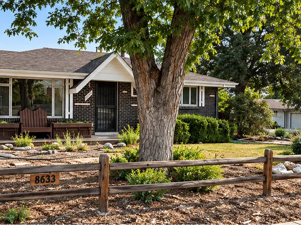 8653 W Hawaii Dr, Lakewood, CO 80232