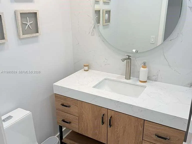 2750 NE 183rd St #606 — Photo 24