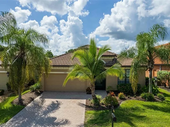 12196 Country Day Cir, Fort Myers, FL 33913