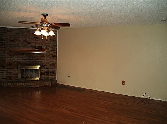 5th image of 4229 Glen Pines Ct
