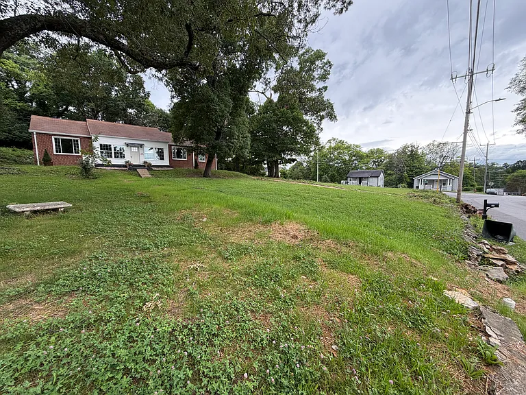 1211 Glenwood Dr — Photo 21