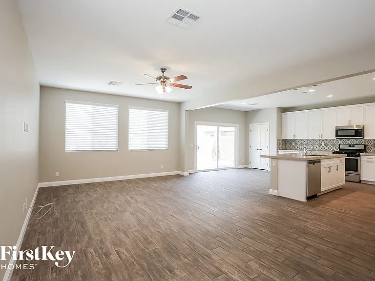 102 Secret Mountain Ave — Photo 3