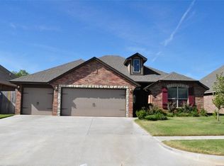 3309 San Juan Trl, Moore, OK 73160