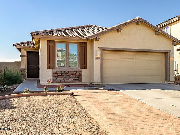 3rd image of 11729 W MAUI Lane