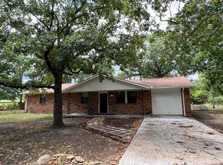 7621 N Village Rd, Stonewall, OK 74871