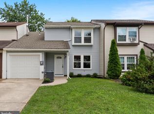 42 Fomalhaut Ave, Turnersville, NJ 08012