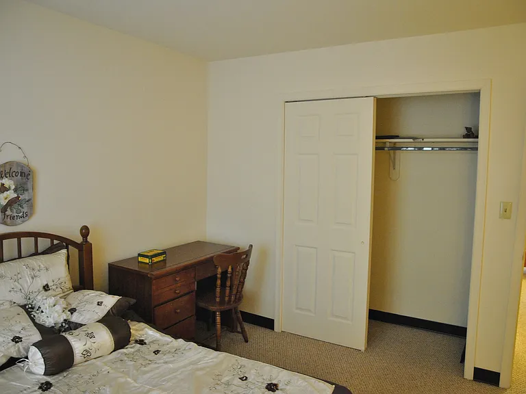 Londontowne and Robinwood Apartments — Photo 27