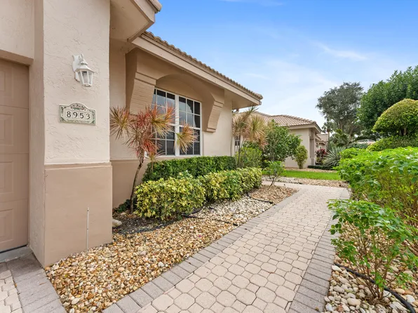 8953 Shoal Creek Lane, Boynton Beach, FL 33472