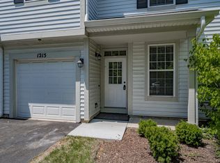 1215 Denver Ct, Naperville, IL