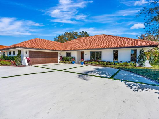 3984 SE Fairway E, Stuart, FL 34997