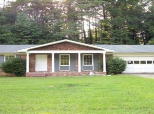 6207 Thornhedge Dr, Riverdale, GA
