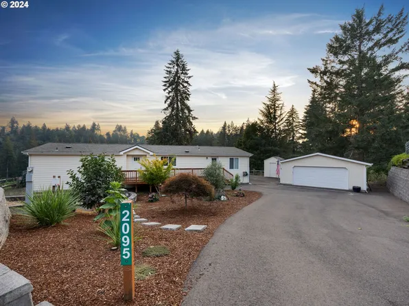 32700 SE Leewood Ln Space 2095, Boring, OR 97009