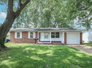 1000 Madison Ln, Florissant, MO