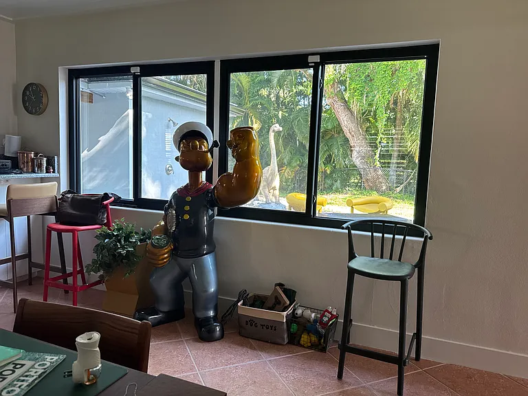 876 22nd Pl — Photo 16