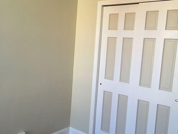 5th image of 516 Henry St APT 3
