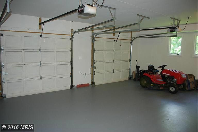 2nd image of 6103 Colchester Rd