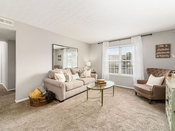 2nd image of 1038 Bayridge Dr #8961LR