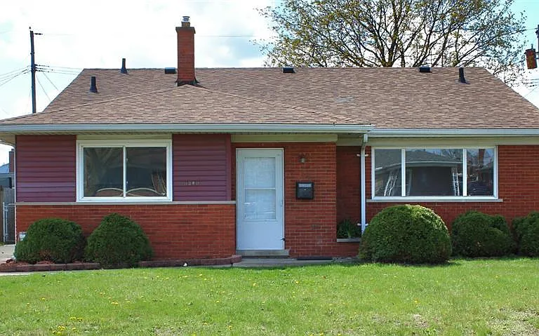 8340 Anna Ave — Photo 1