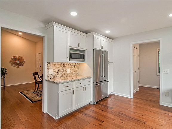 5th image of 5069 S Quail Crest Dr SE #38