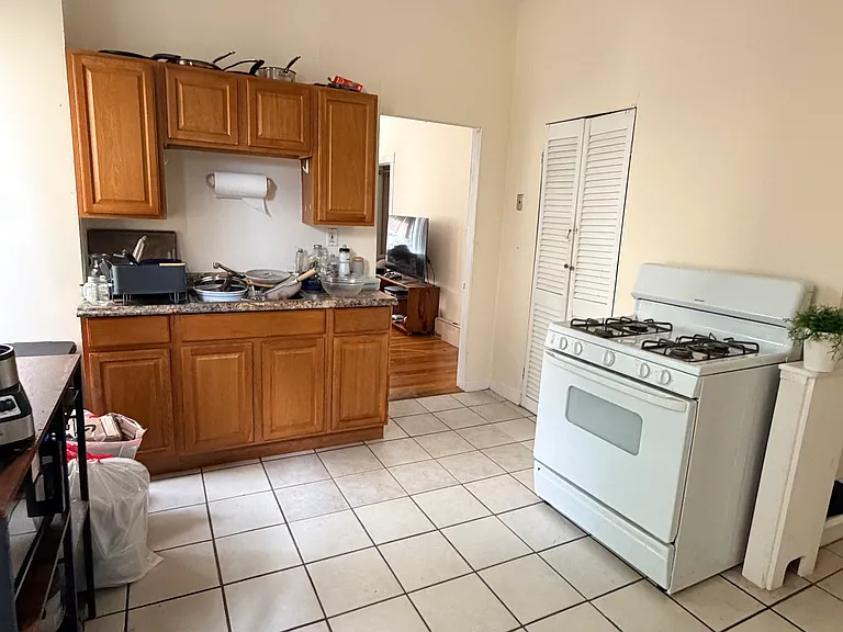 270 Norfolk St #1 — Photo 15