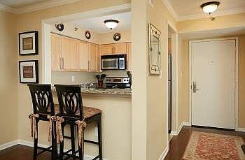 5th image of 10101 Grosvenor Pl APT 814