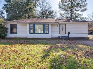 2001 Wren Dr, Arlington, TX 76013