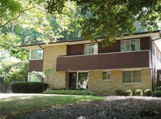 2355 Londonderry Rd, Ann Arbor, MI 48104