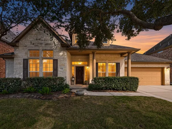 1114 Sydney Ln, Friendswood, TX 77546