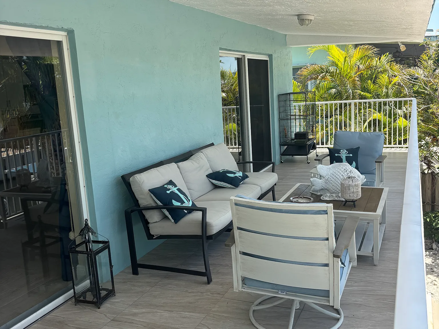 3 bed, 2538 sqft, $5,000 — Photo 2