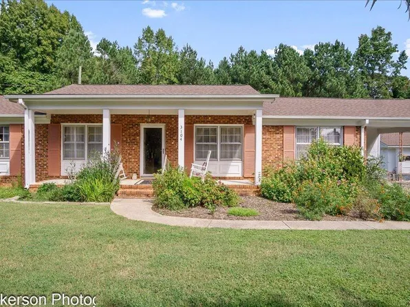 3104 Rosebriar Dr, Durham, NC 27705