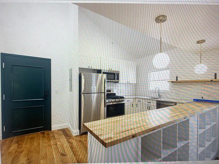 4406 Butler St #202 — Photo 2