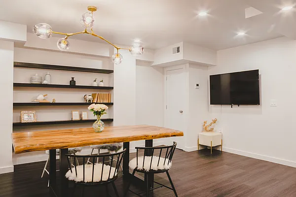 Rented by Douglas Elliman | media 18