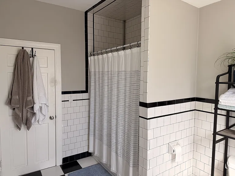 42 Hudson St #1 — Photo 11