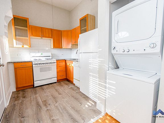 3rd image of 301 W Eugenie St APT 3R